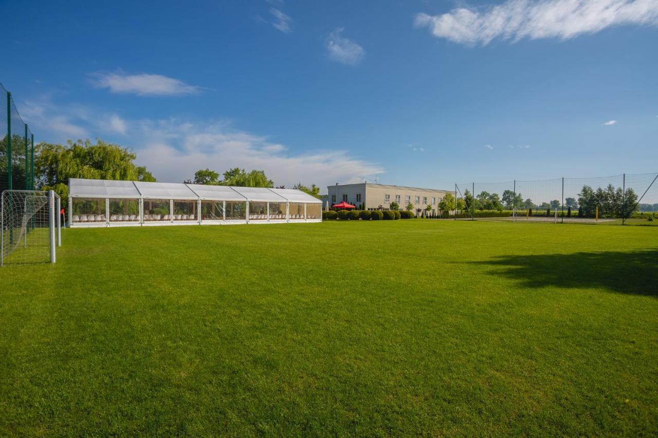 The Amber Business & Spa Hotel Olesnica  Exterior photo